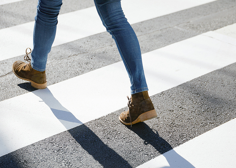 阪神「芦屋駅」すぐ　夜19時まで診療